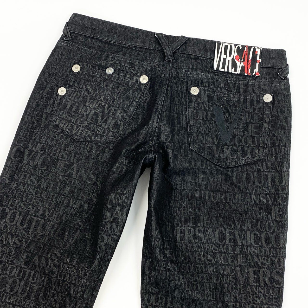 Id9 VERSACE ヴェルサーチ 総ロゴプリント デニムパンツ ジーパン 28 ブラック レディースu02t