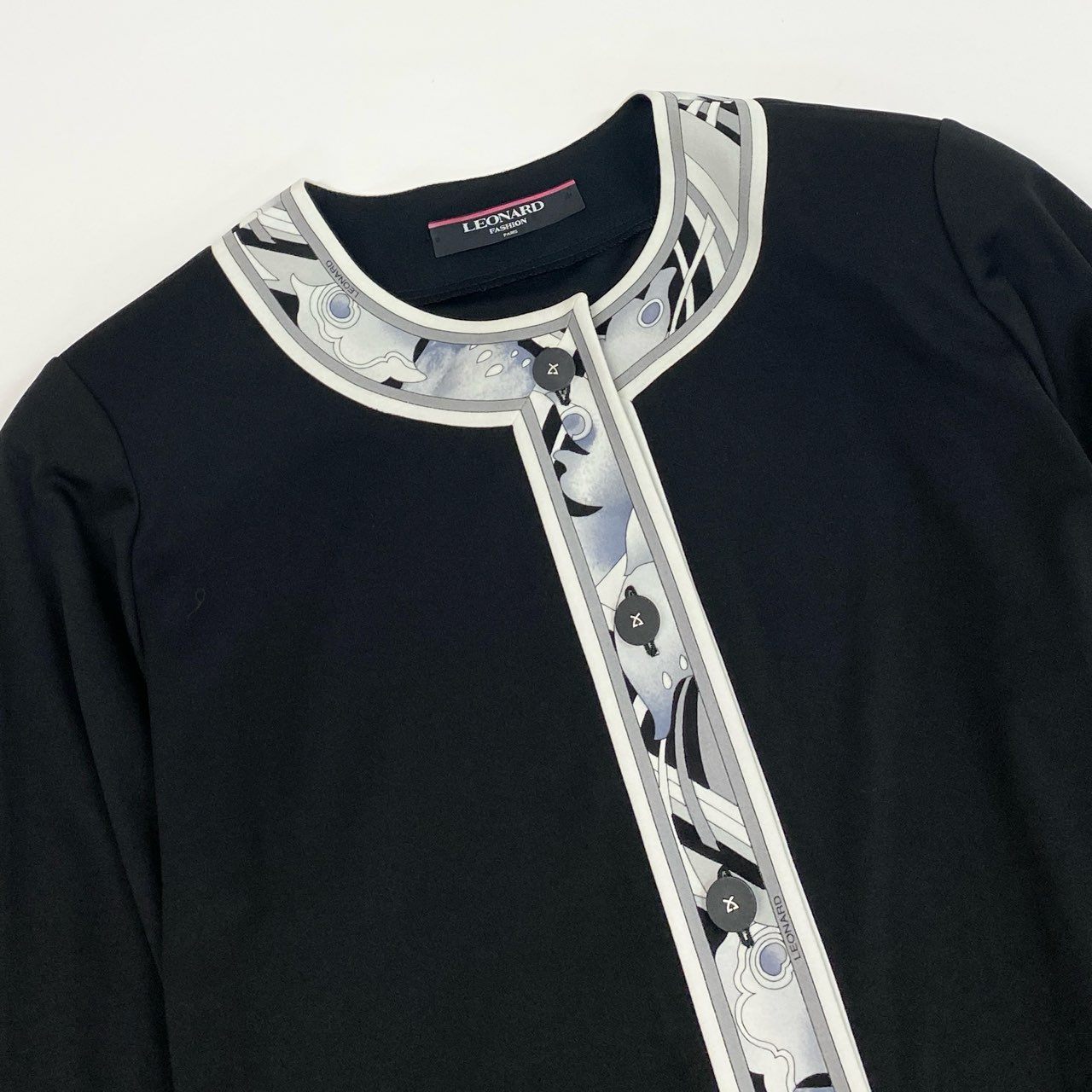 2k19 LEONARD レオナール カーディガン カンカン素材 羽織り トップス ストレッチ 0199560 Mサイズ ブラック レディースu02t