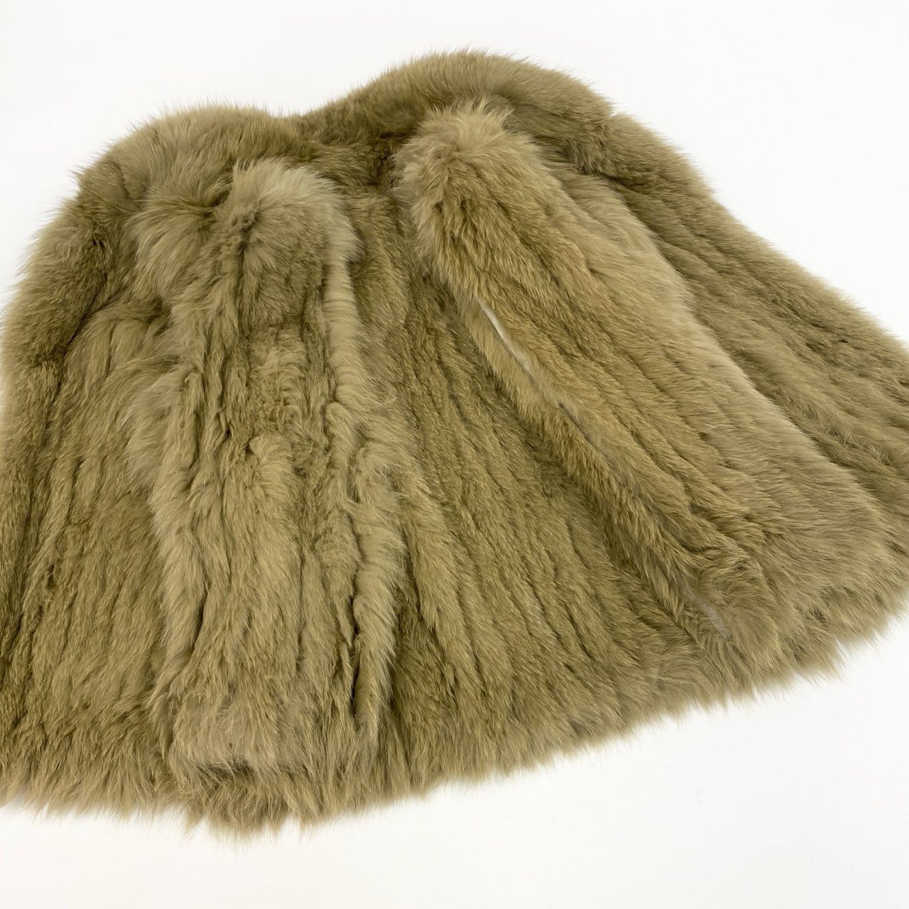 25L5 SAGA FOX サガフォックス 銀サガ フォックスファー コート サイズF ベージュ 最高級本毛皮 FUR COAT 裏地刺繍t18r