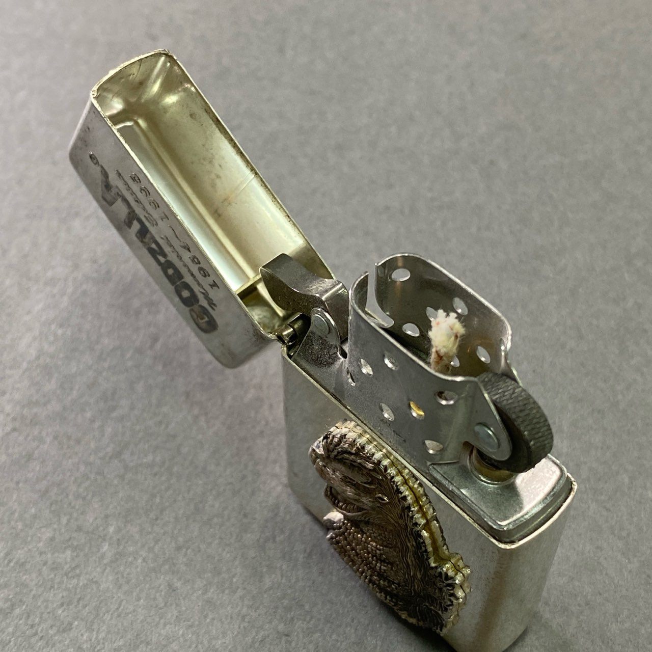 6f11 《希少》 ZIPPO ジッポ 95年製 GODZILLA ゴジラ Memorial Edition