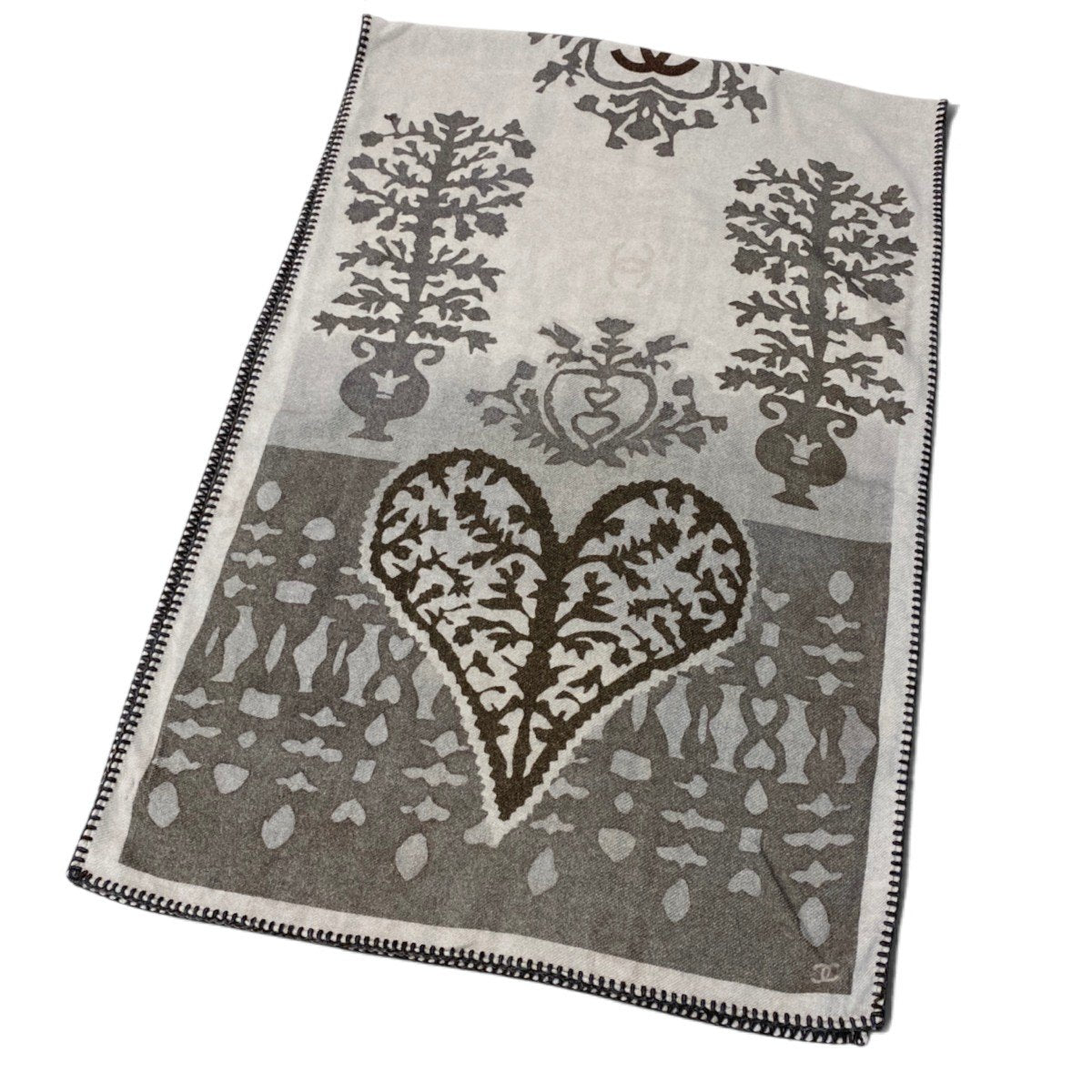 i13 CHANEL シャネル 15A ココハート 大判カシミヤマフラー CC Heart Cashmere Large Muffler カシミヤ100％ ストールt18r