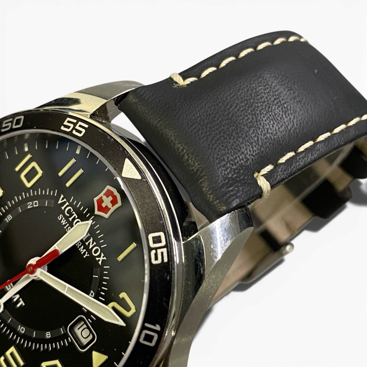 b12 【美品】 VICTORINOX ビクトリノックス FieldForce GMT フィールドフォース クォーツ腕時計 デイト 241895 ブラックk02i