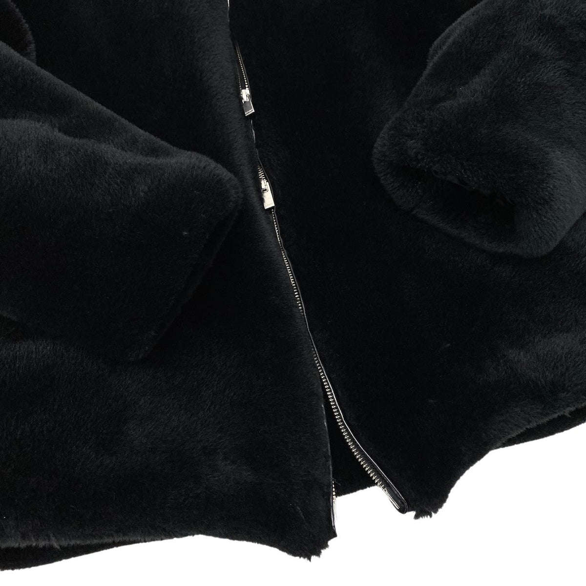 27j16 【美品】 sulvam サルバム 19aw ビッグファージャケット ファイクファーブルゾン SK-Y05-600 サイズS ブラック メンズu02t
