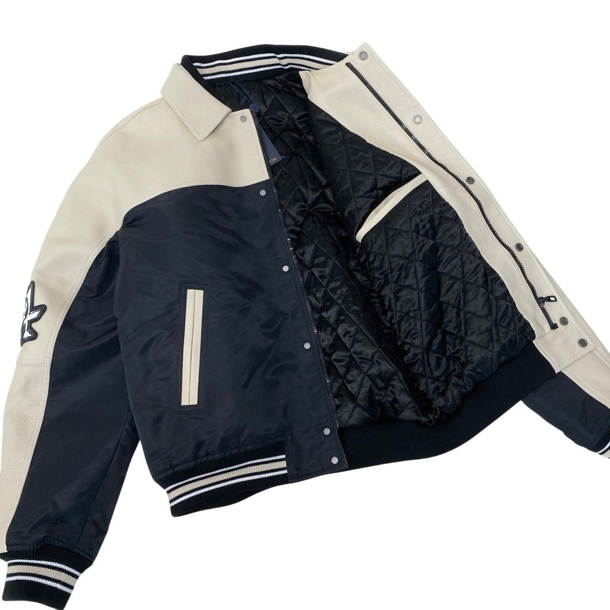 Mf19《未使用品》 LOUIS VUITTON ルイヴィトン 24SS カリグラフィー レザー × ナイロン ジャケット Calligraphy Leather Nylon Jacket サイズ50 ホワイト ブラックt18r