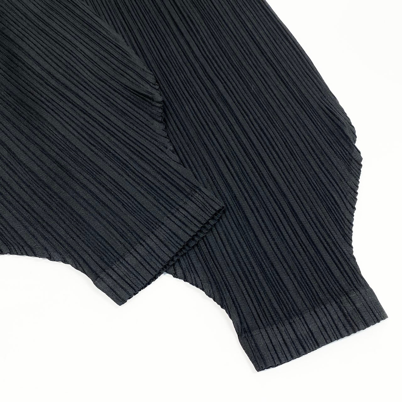 e1 【美品】PLEATSPLEASE ニッカポッカパンツ プリーツパンツ 日本製 PPP13-JF184 1サイズ ブラック ポリエステル100％ レディース 女性用ta1