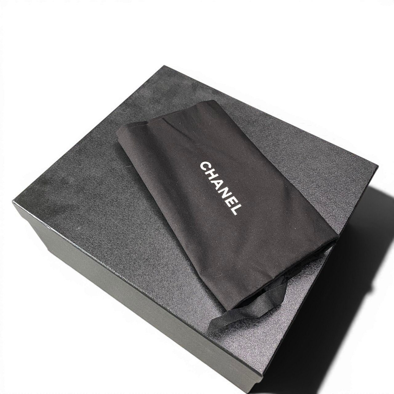e18 CHANEL シャネル ローファー ブランドロゴ カーフスキンレザー 厚底ソール ボリューム レディース 女性用 G45788 36 ブラックu02t