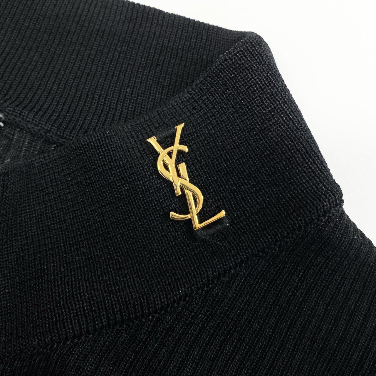 31b11【美品】SAINT LAURENT サンローラン 2023SS YSLロゴ リブニット シルクニットセーター Mサイズ ブラック シルク100％ レディース 女性用k02i