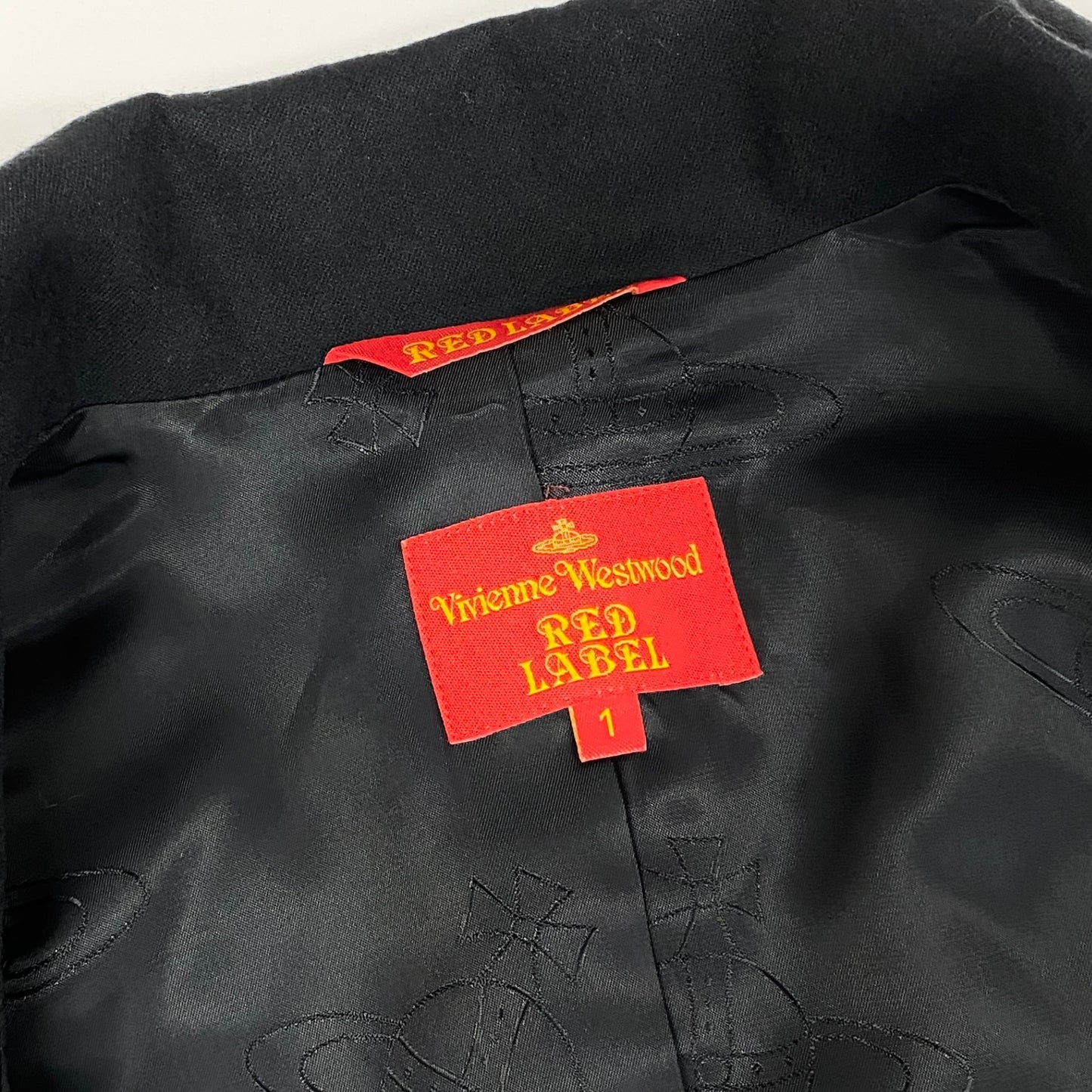 28k6《美品》 Vivienne Westwood RED LABEL ヴィヴィアンウエストウッド レッドレーベル オーブボタン カシミヤブレンド Aライン ジャケット 1 ブラックt18r