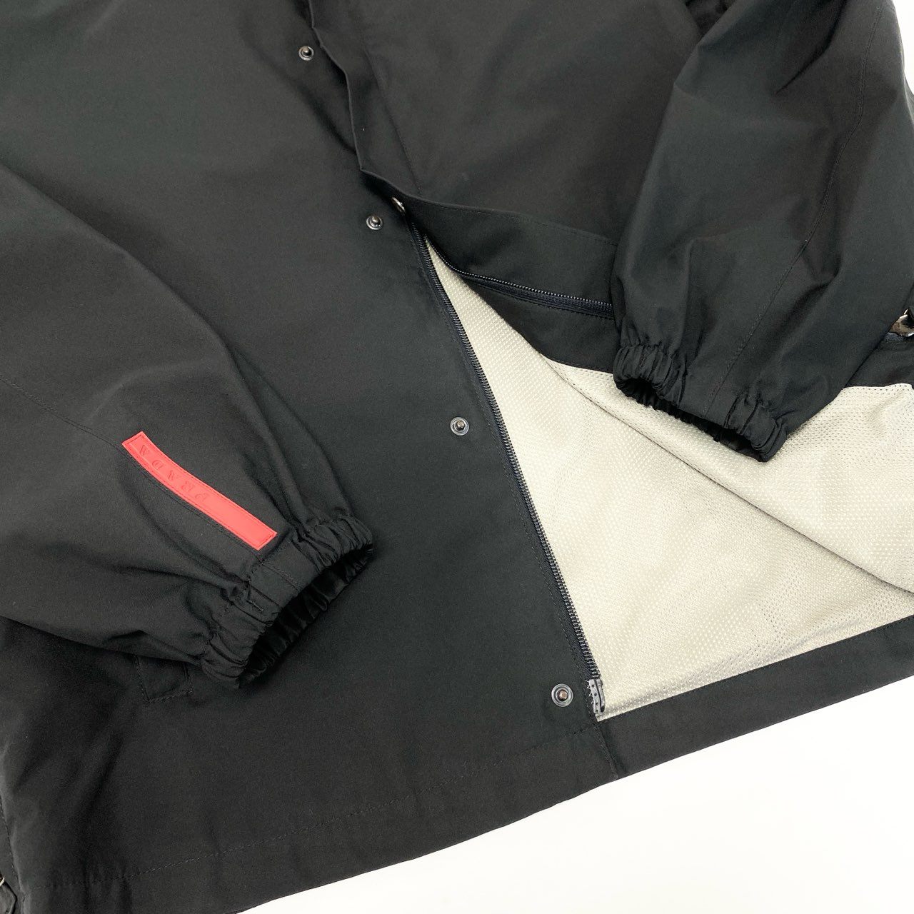 53j28《美品》 PRADA SPORT プラダ スポーツ 00s 袖ロゴ フルジップ ナイロンジャケット SGV84B 48 ブラック フード付 Y2K Vintage ヴィンテージt18r