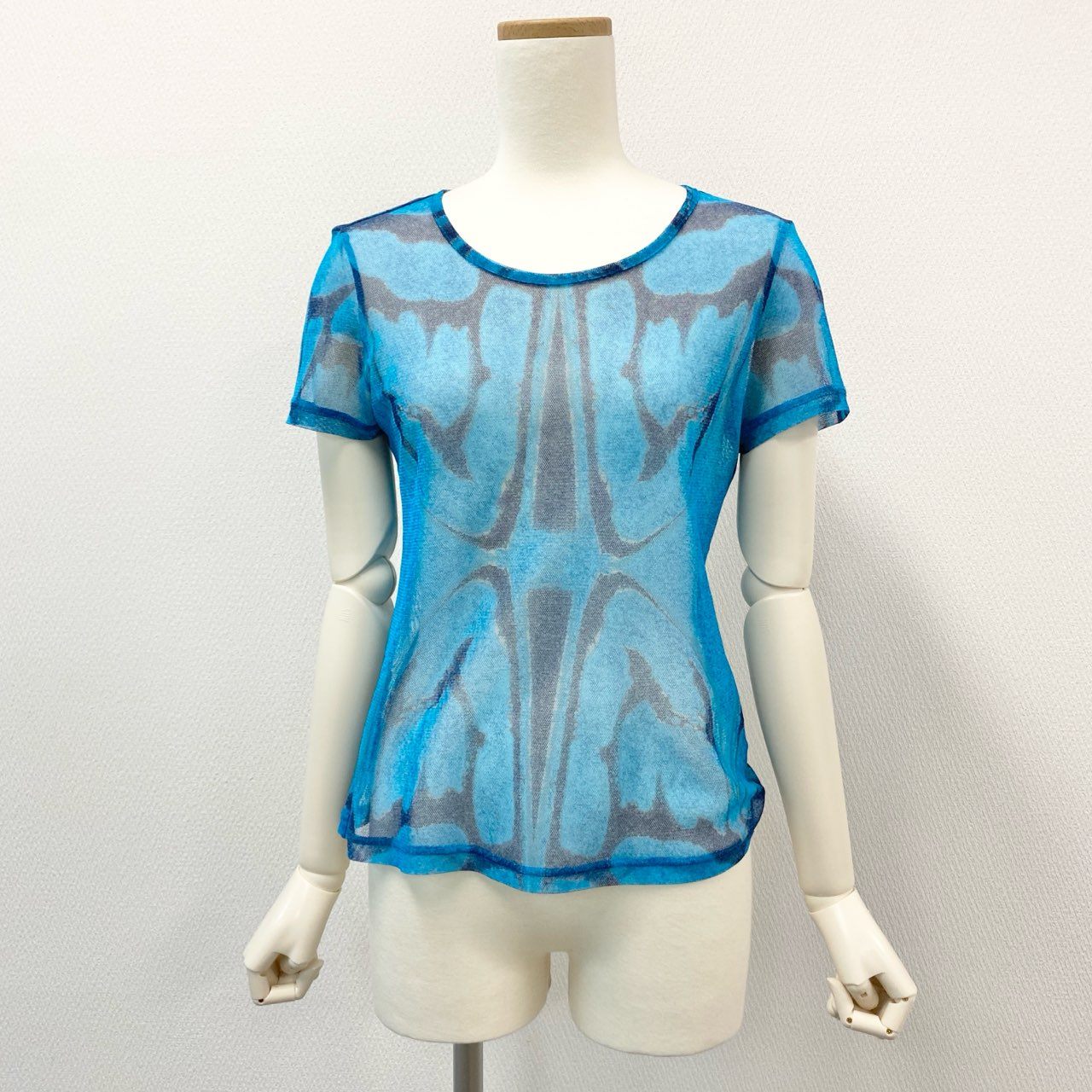 5i12 PLEATS PLEASE ISSEY MIYAKE プリーツプリーズ イッセイミヤケ 総柄プリント メッシュ シアー素材 半袖カットソー トップス 日本製 PP34-JR752 3 ブルー レディースo07t