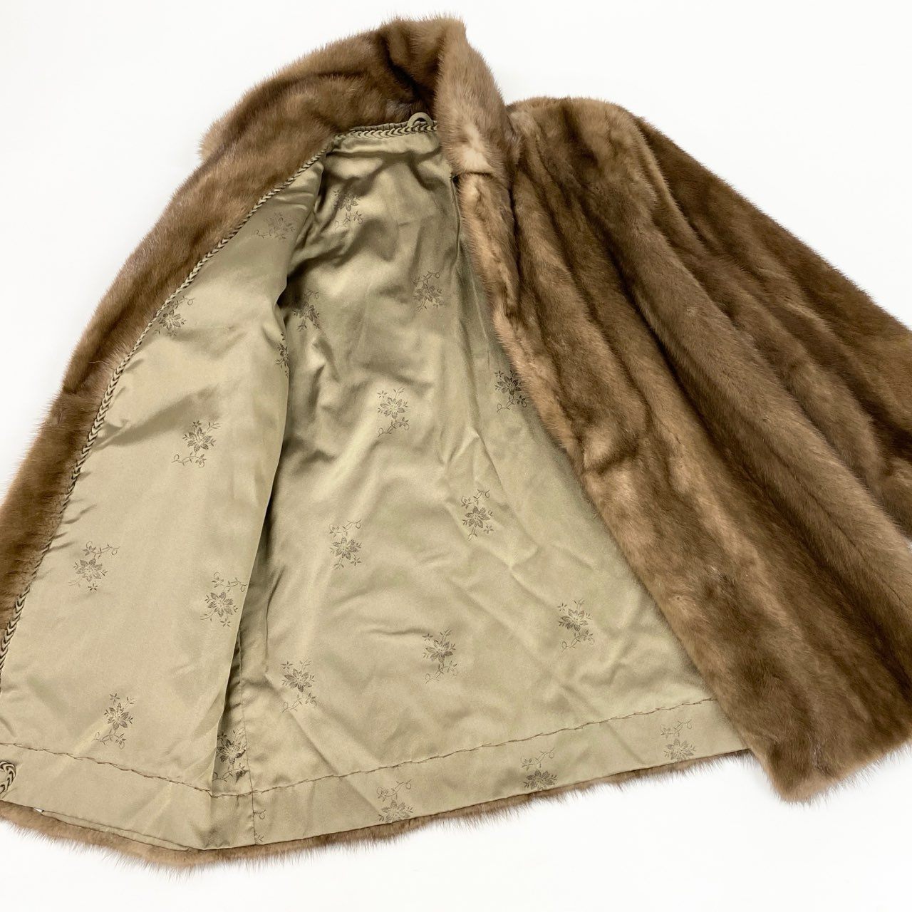 26L1 パステルミンク コート サイズ15号 茶系 本毛皮 ポケット有 MINK FUR COAT リアルファー 裏地刺繍t18r