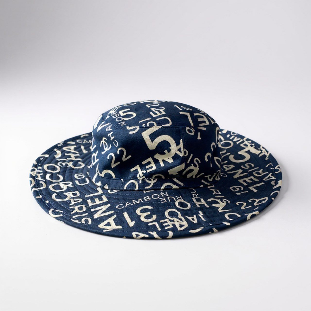 b2 Chanel Vintage 2002 By Sea Logo Coco Mark Bucket Hat ココマーク バケットハット レディース 女性用