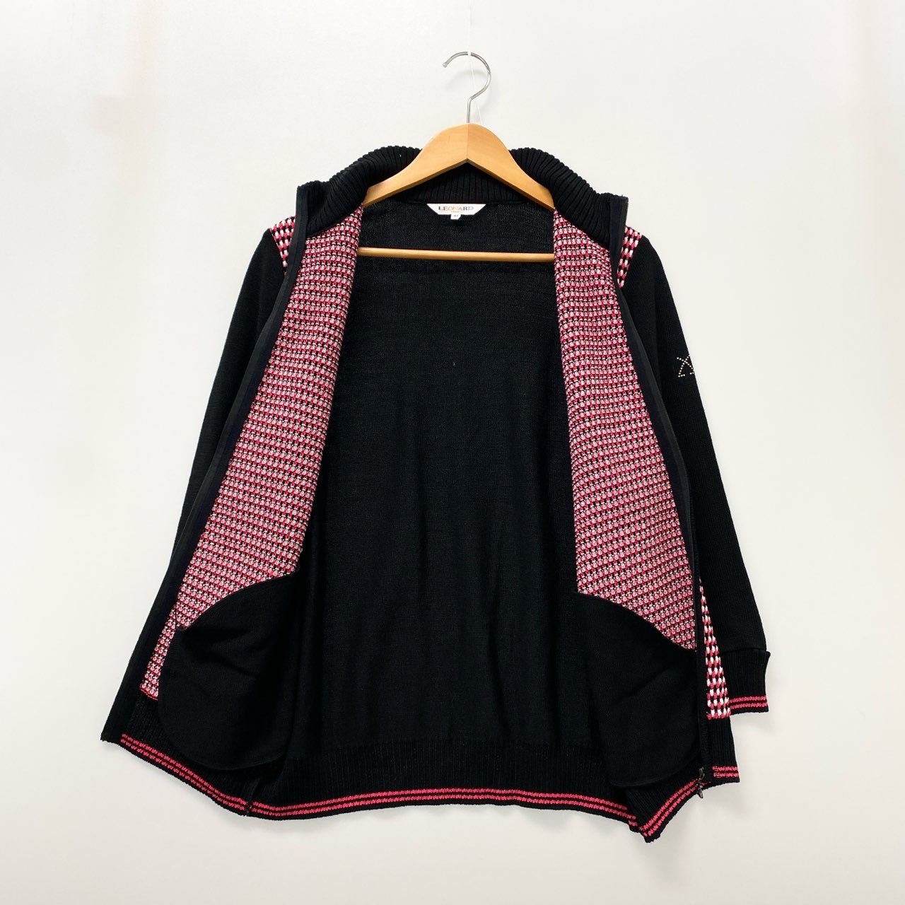 19b17 【美品】 LEONARD レオナール ニットカーディガン ハイネックセーター ファスナー チェック 42 ブラック レディース 女性用u02t