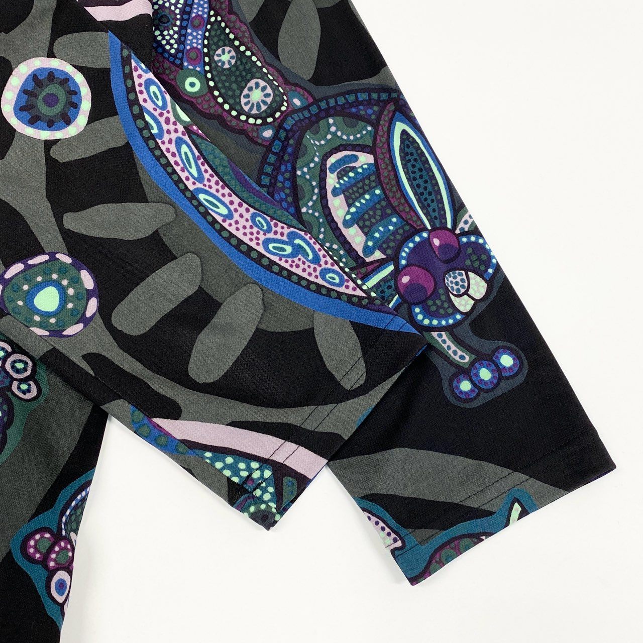 51b27 【美品】 TOKUKO 1er VOLトクコプルミエヴォル ロングスリーブ カーディガン トップス 七分袖 フリル 総柄プリント レディース 女性服 サイズ9 マルチカラーu02t