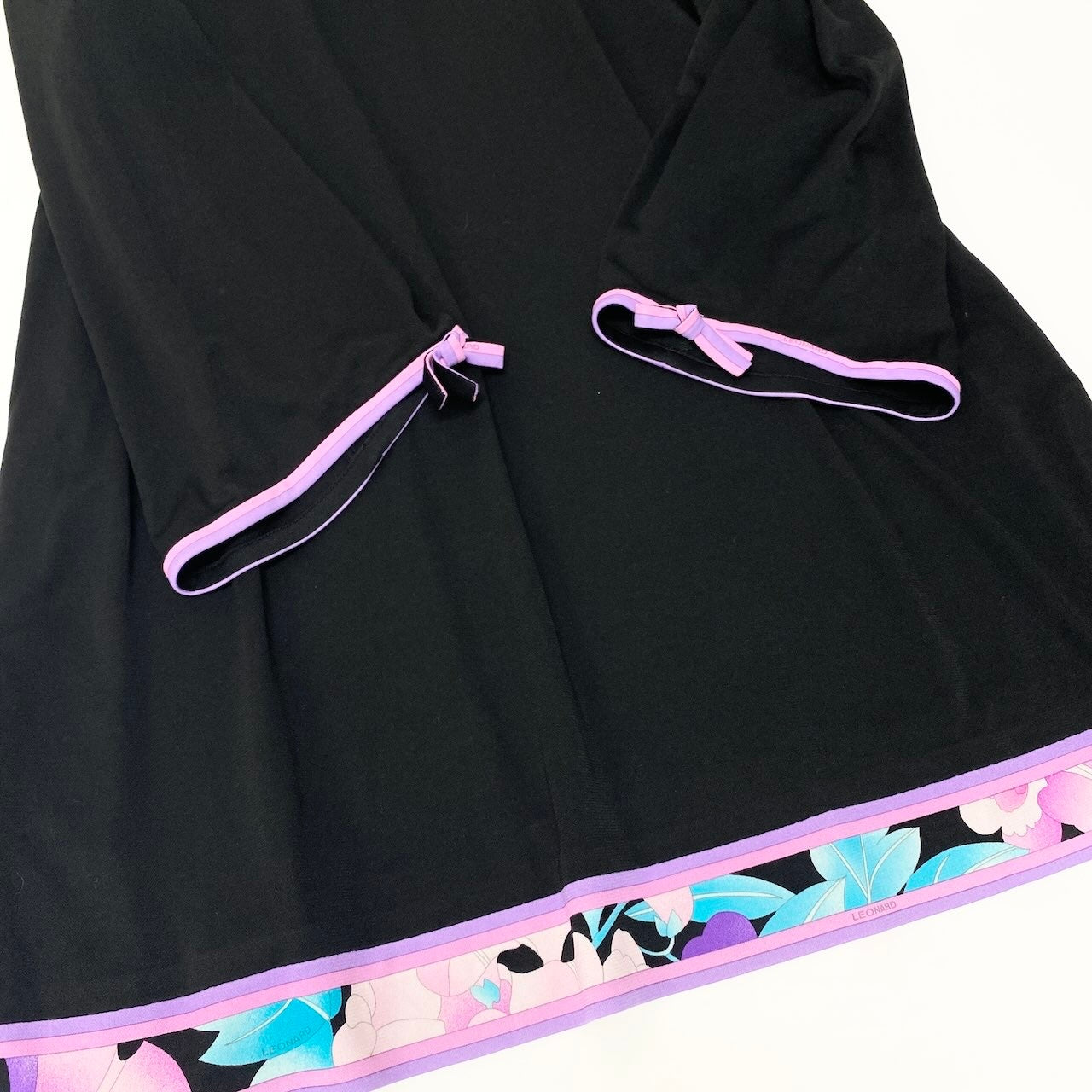 28c11 LEONARD レオナール ロングスリーブチュニックカットソー カンカン素材 トップス 0199260 42サイズ ブラック レディース 女性用u02t