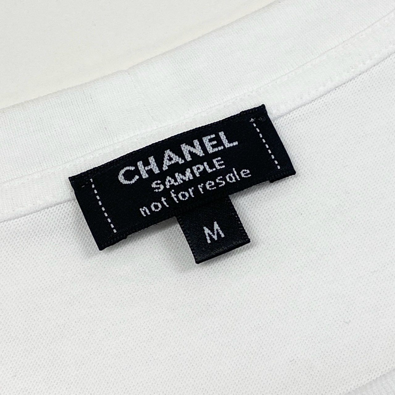 35l27 CHANEL シャネル 非売品 サンプル品 VIP限定Tシャツ ココマーク ラインストーン C63126K10637 Mサイズ ホワイト コットン