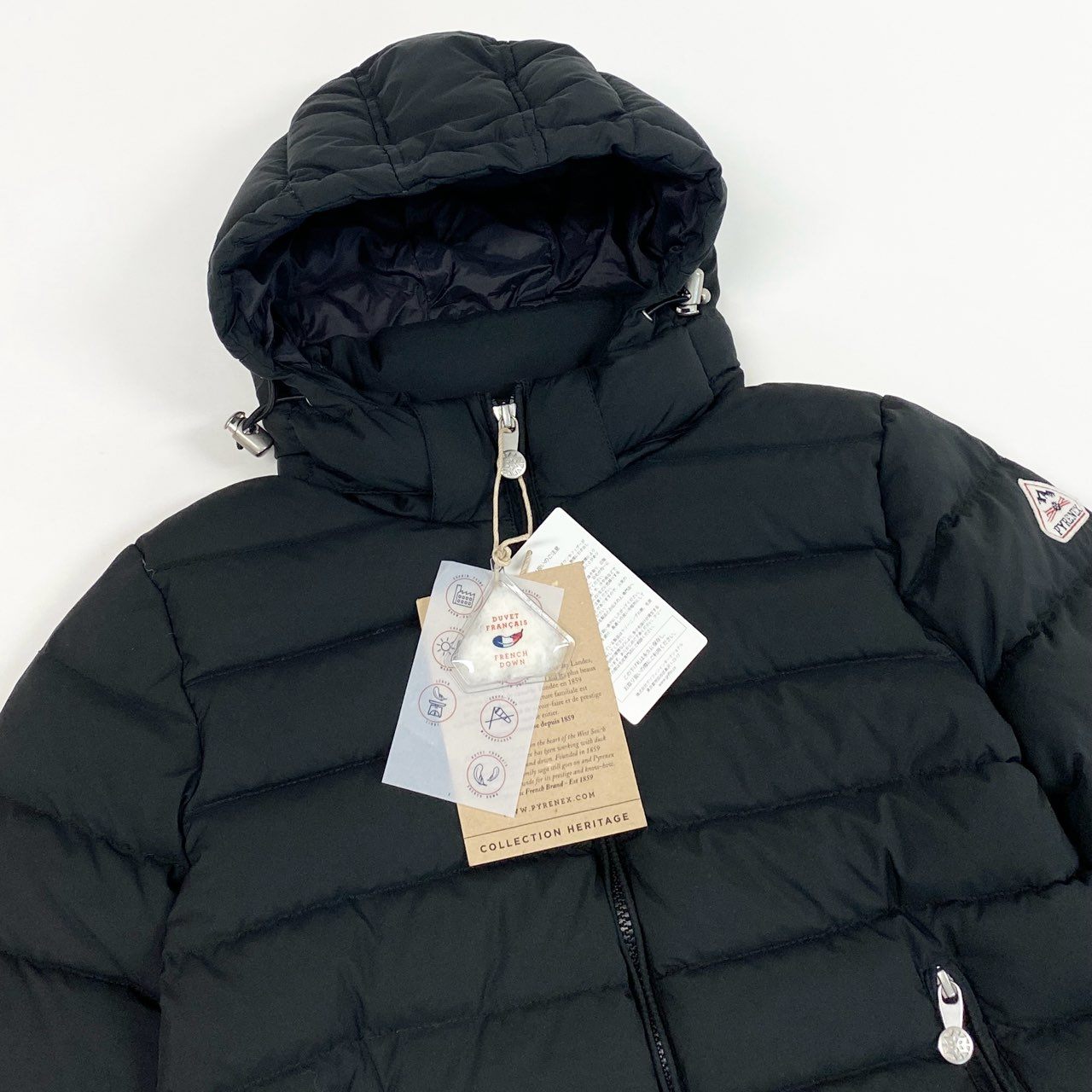 51b27 【タグ付き】PYRENEX ピレネックス SPOUTNIC スプートニック ダウンジャケットサイズ36 ブラック レディース アウター ダウンk02i