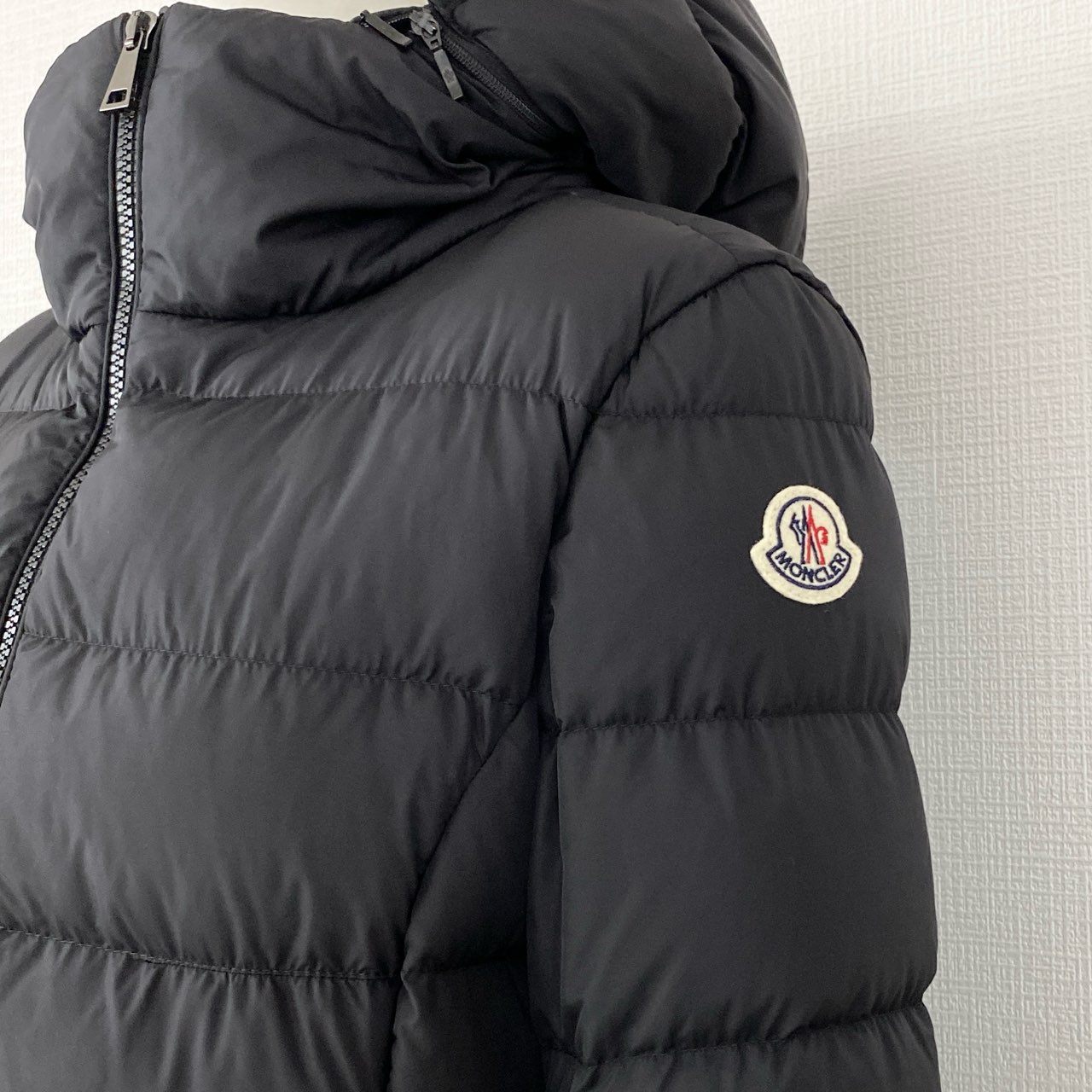 28e26 《美品》 MONCLER モンクレール 2022 GIE GIUBOTTO ダウンコート H20931C00065 1 ブラック レディース アウター