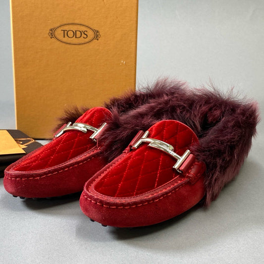5j16 《極美品》 TOD`S トッズ 定価￥135.200 GOMMINI MATELASS DOPPIA T FUR J41 ドライビングシューズ フラットシューズ ファー キルティング スエード レザー XXW00G0Y630J4I01BA 40 レッドu02t