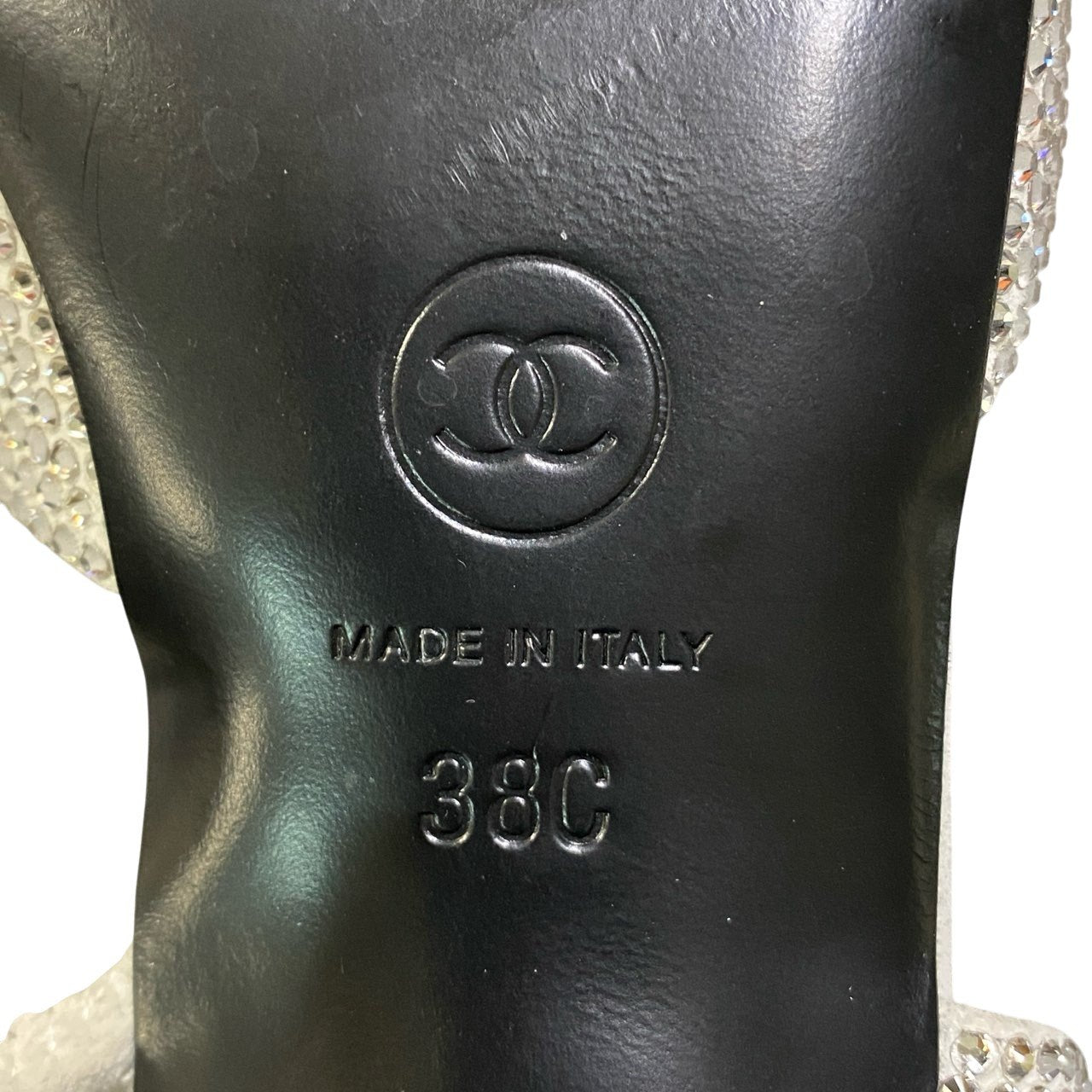 b13《美品》 CHANEL シャネル スリングバック ラインストーン ココマーク ヒールパンプス G31318 38 シルバー ブラック レディースta1