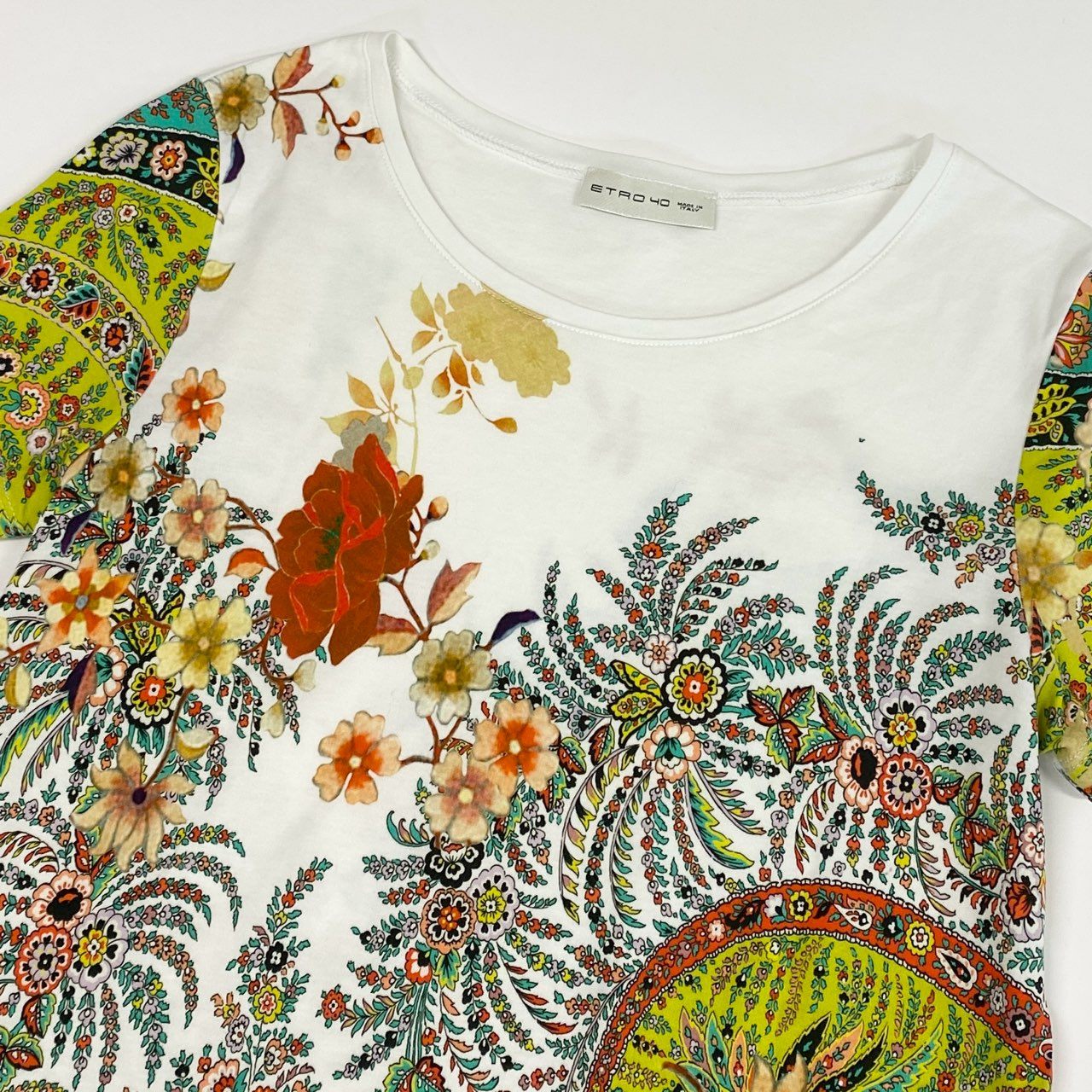 42j6 ETRO エトロ イタリア製 半袖Tシャツ クルーネック カットソー フラワープリント 花柄 レディース 女性用 ホワイト マルチカラー コットン100％u02t