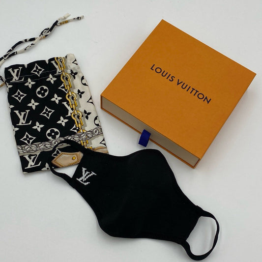 i3 《未使用品》 LOUIS VUITTON ルイヴィトン LV マスク マイユ ポーチ付き M76748 ブラック ノワール 箱付属t18r