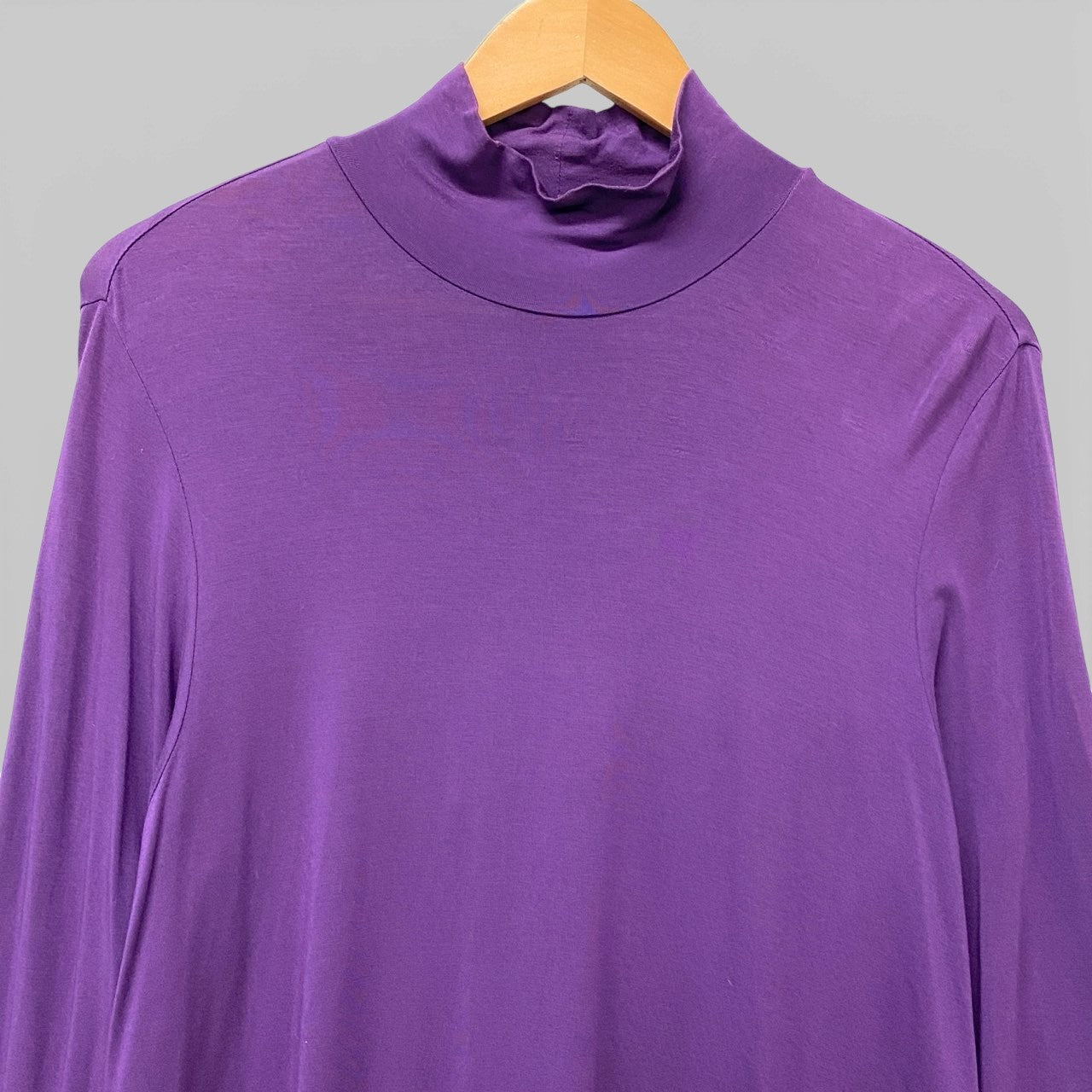 30b18 TOKUKO 1er VOL トクコプルミエヴォル チュニックワンピース 裾フリル ハイネック ロングスリーブ ワンポイント刺繡 レディース 女性用 9 パープルu02t