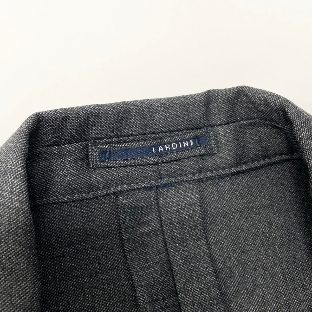 11e27 LARDINI ラルディーニ スリーピーススーツ 3ピース セットアップ ブートニエール付 サイズ50 グレー メンズ 紳士服u02t