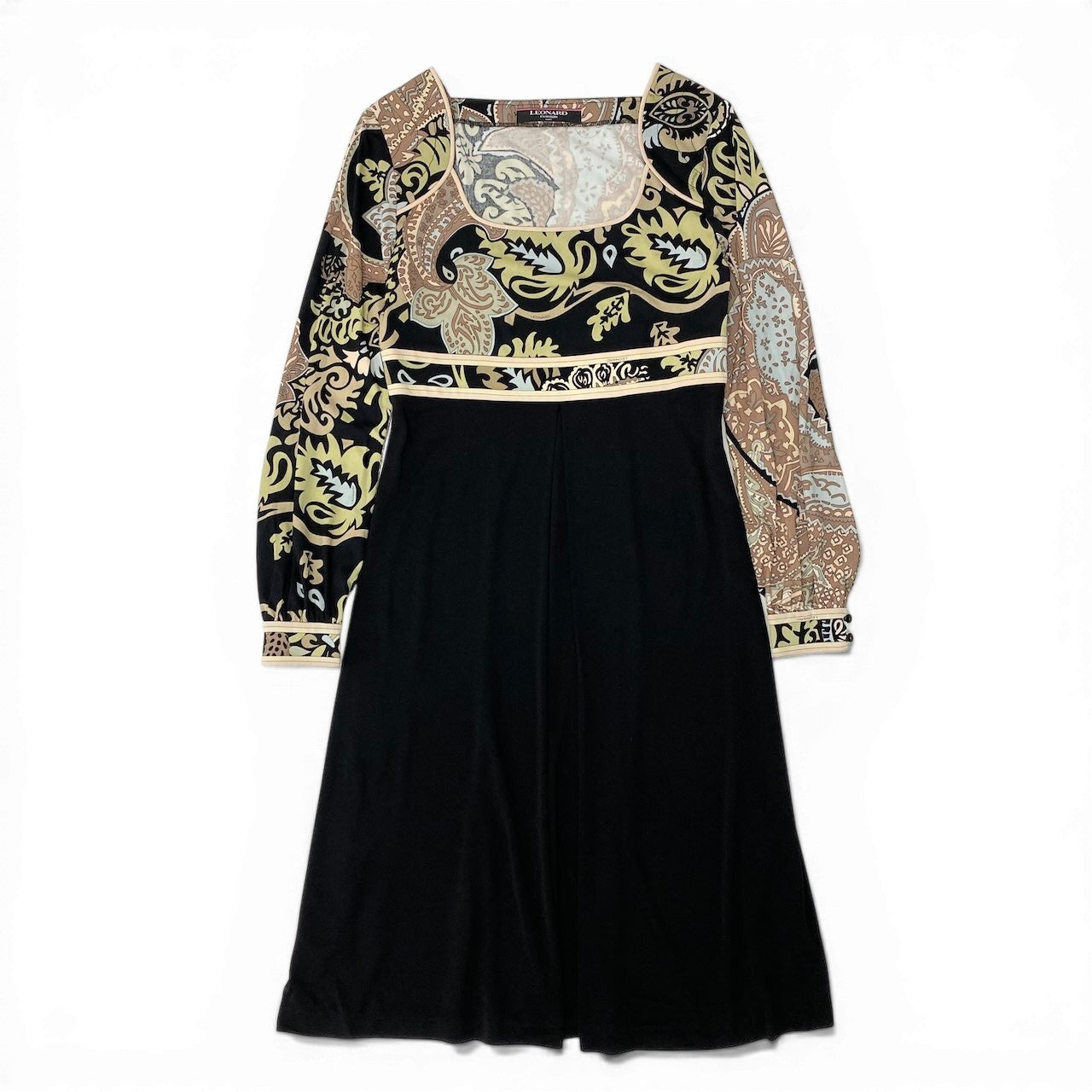 22d11 LEONARD FASHION レオナール ロングワンピース カンカン素材 ロングスリーブ ペイズリー柄 Mサイズ ブラック レディース 女性用o07t