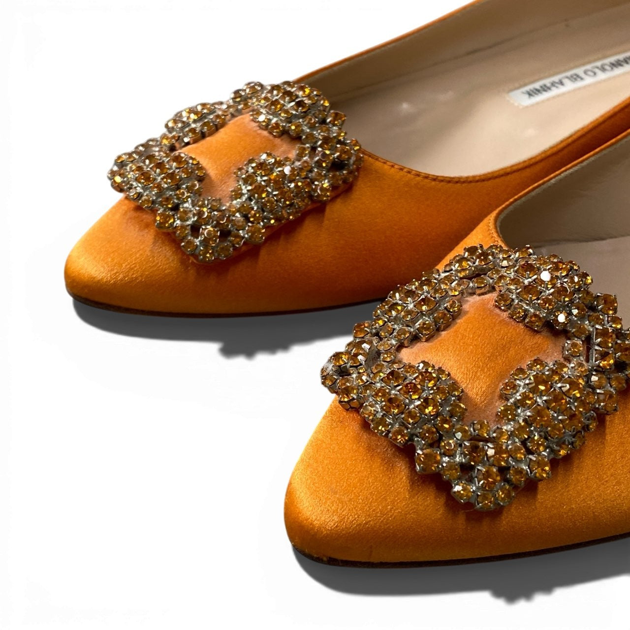 1b2 MANOLO BLAHNIK マノロブラニク ハンギシ ビジュー付き フラットシューズ サイズ39 1/2 オレンジ サテン レディース 靴k02i