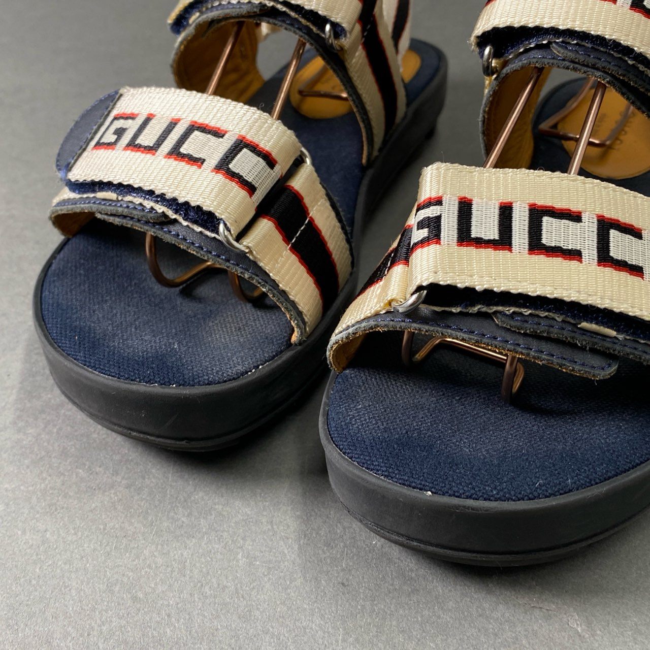 1e13 GUCCI グッチ ストライプ ストラップサンダル 34 ネイビー イタリア製 シューズ ベルクロ