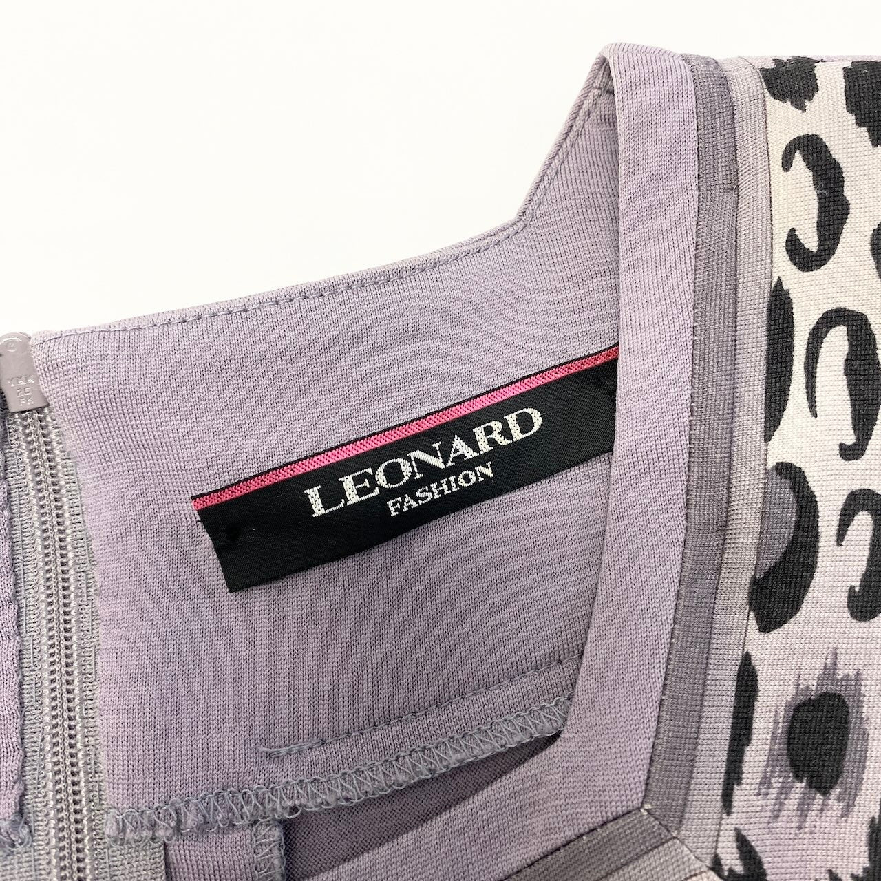 65e7 LEONARD FASHION レオナール スクエアネック 膝丈ワンピース ロングスリーブ サイズL グレー系 レディース 女性服o07t