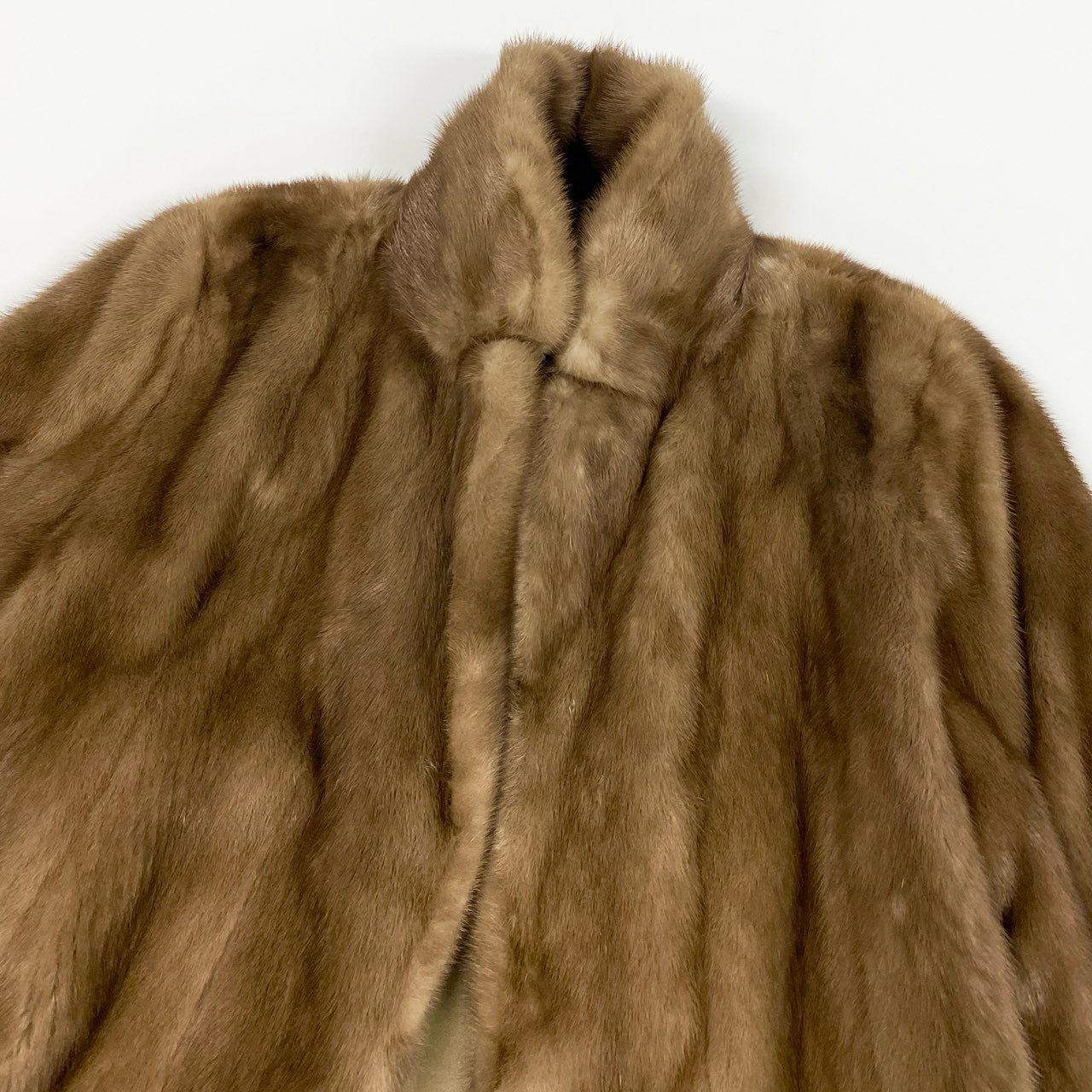 26L1 パステルミンク コート サイズ15号 茶系 本毛皮 ポケット有 MINK FUR COAT リアルファー 裏地刺繍t18r