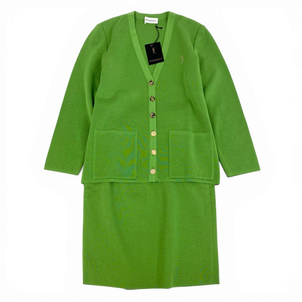 b23 【デッドストック】Yves Saint Laurent イヴサンローラン YSLロゴ刺繍 金ボタン カーディガン スカート セットアップ サイズM グリーン  レディースta1