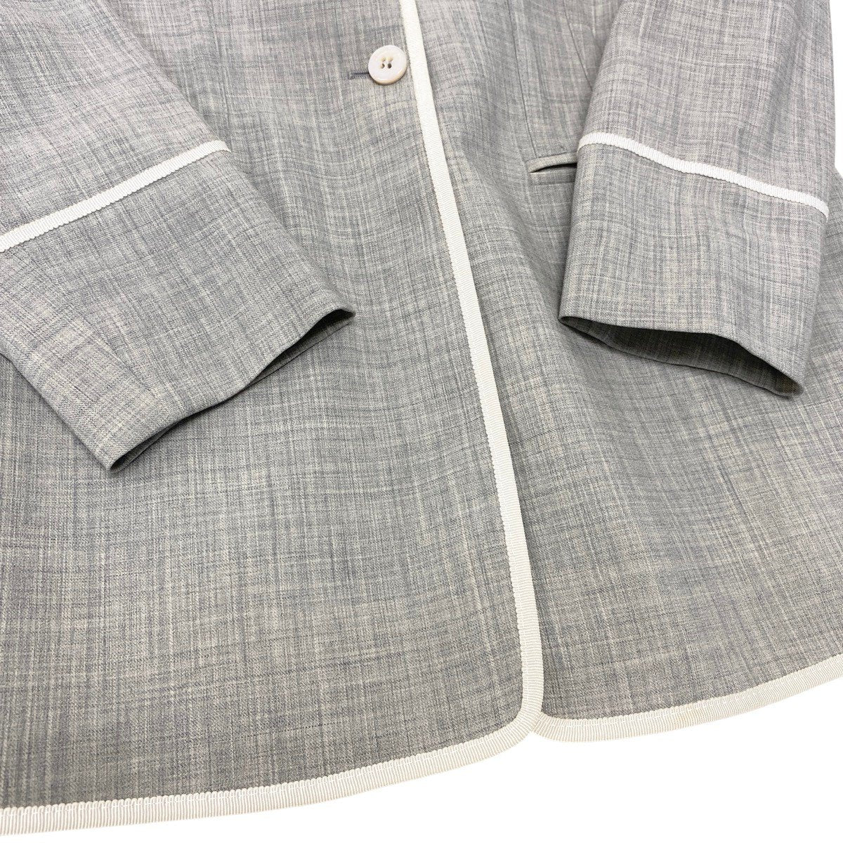 Eh10 Salvatore Ferragamo サルヴァトーレフェラガモ テーラードジャケット ジャケットコート ライトグレー レディースo07t