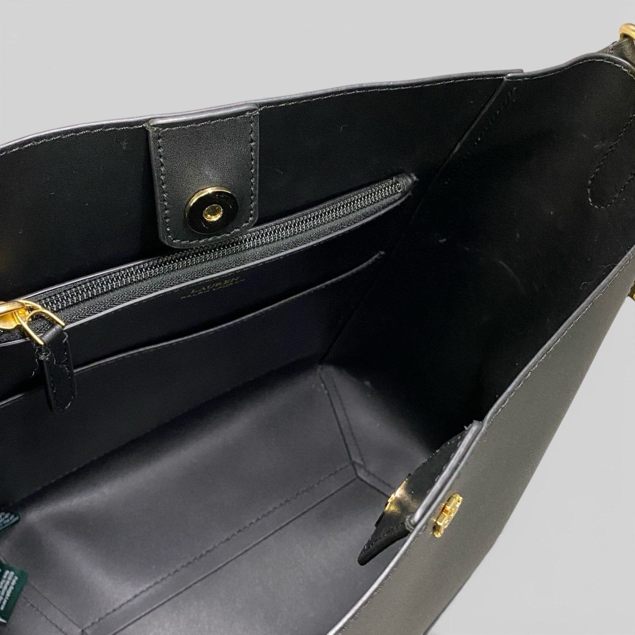 Ab20 LAUREN RALPH LAUREN ラルフローレン ロゴタッセル付き 2WAYレザートートバッグ ブラック ショルダーストラップ有t18r