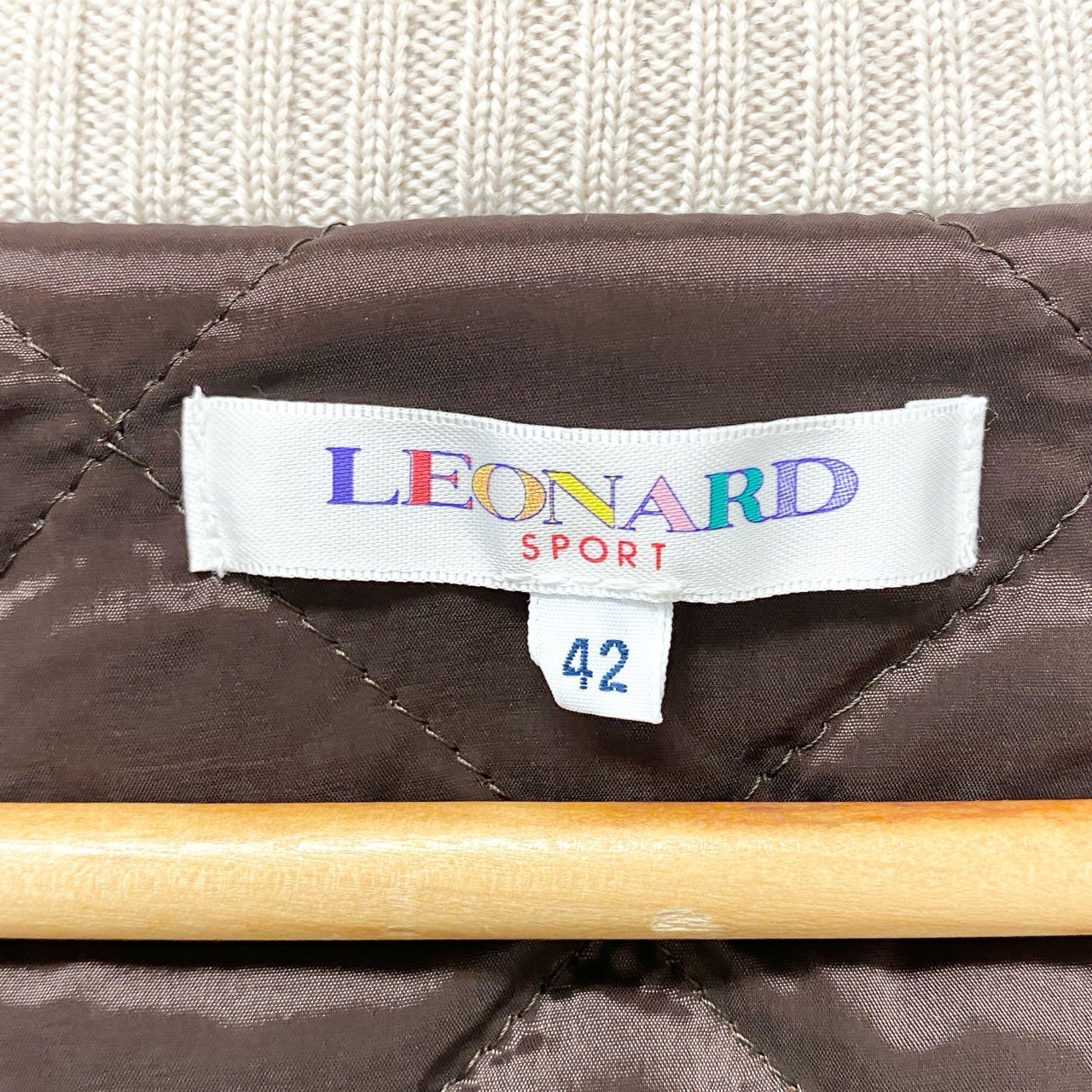 19b13 LEONARD SPORT レオナール スポーツ ジップアップニットフーディー ジャケット 花柄刺繍 フード取り外し可 0527752 42サイズ マルチカラー ウール100％ レディース 女性用u02t