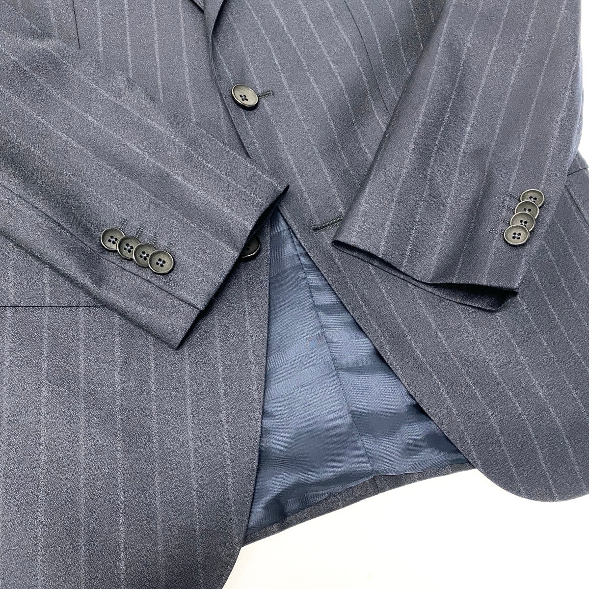 32e13 【美品】HUGO BOSS ヒューゴボス スーツセットアップ テーラードジャケット スラックス ストライプ REDA生地 46サイズ ネイビー ウール100％ メンズ 男性用u02t