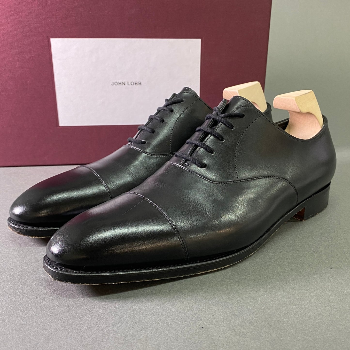 1a24 JOHN LOBB ジョンロブ CITY II シティー2 ドレスシューズ ストレートチップ  ビジネス◎ フォーマル◎ 純正シューツリー付属 9E ブラック レザー