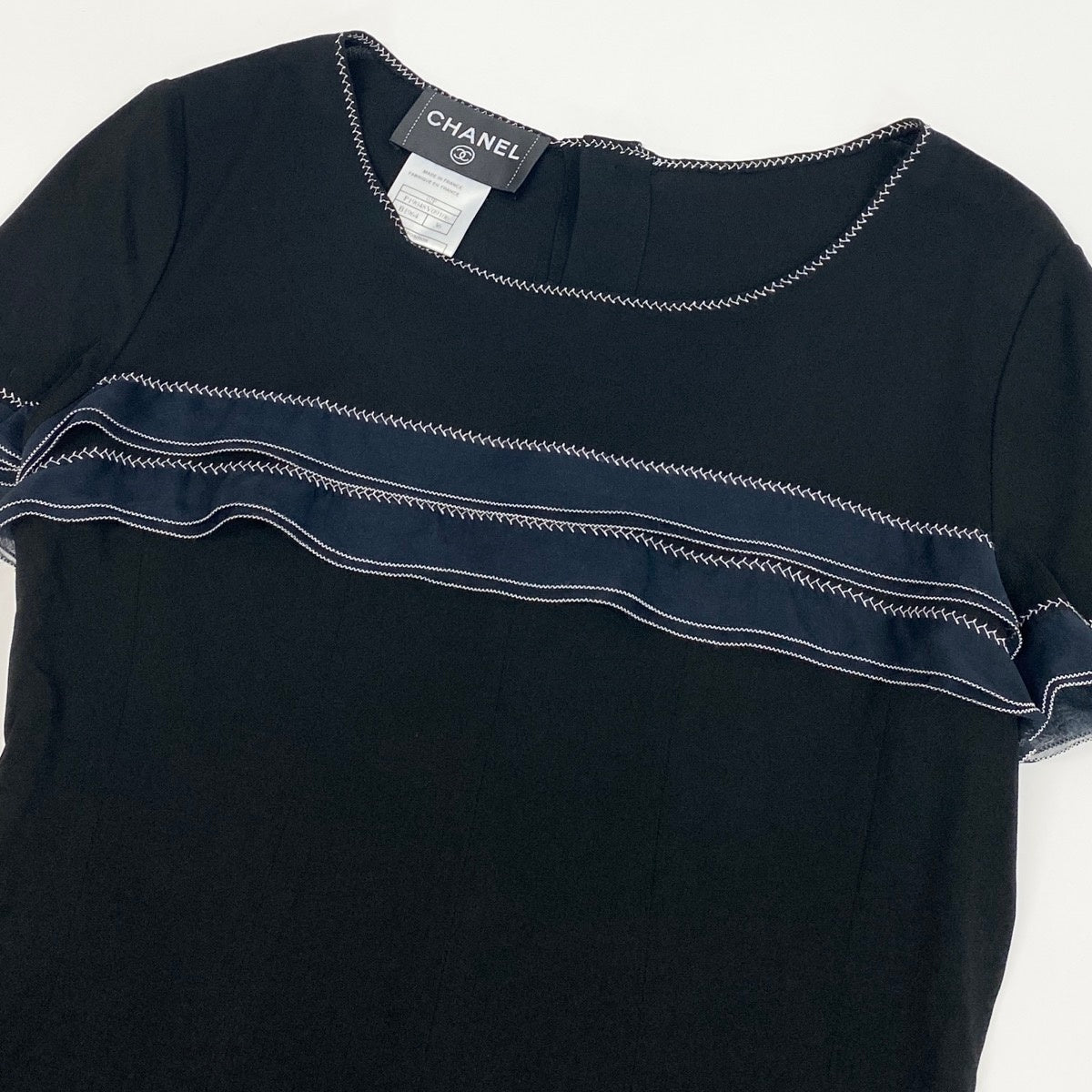 Ce19  CHANEL シャネル 2002年 ショートスリーブ サマーニット カットソー トップス ココマークボタン P19048 サイズ36 ブラック レーヨン100％ レディース 女性服ta1