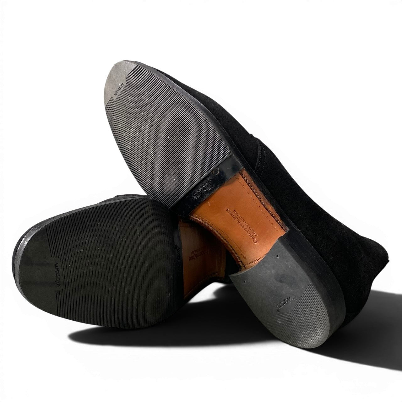 2f10【美品】 CROCKETT & JONES クロケットアンドジョーンズ CHERTSEY チャートシー プレーントゥ チャッカブーツ スウェードレザー シューズ サイズ9 ブラック メンズ 紳士靴u02t
