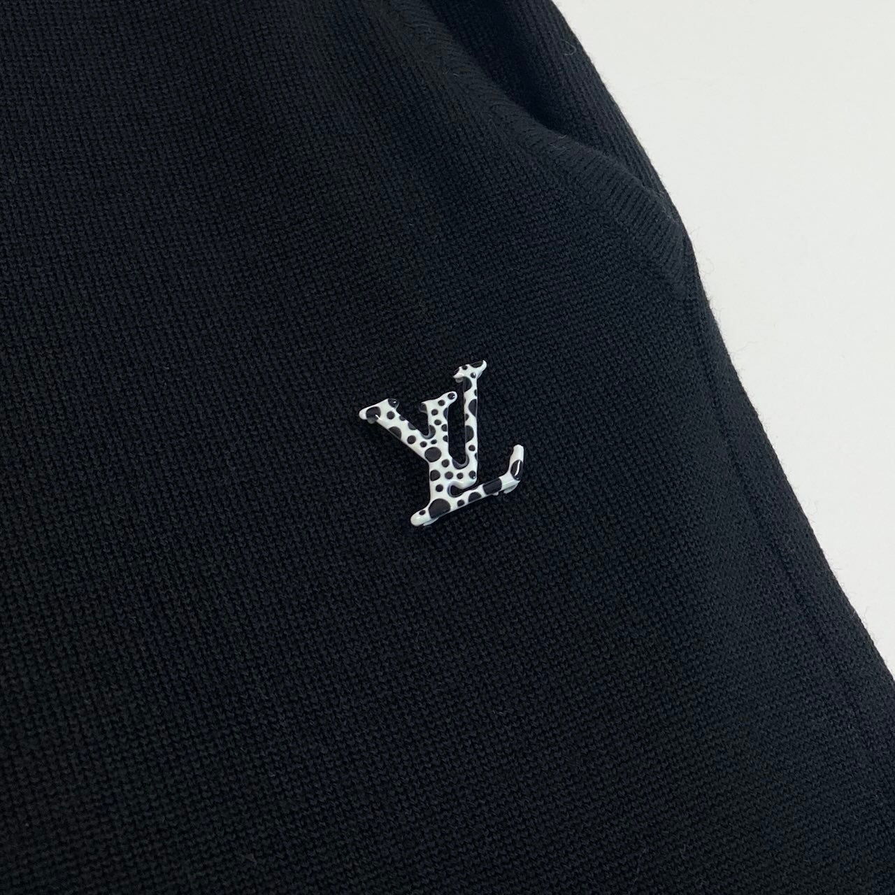 Id2 《極美品》 LOUIS VUITTON ルイヴィトン × 草間彌生 LV ニットスウェットパンツ LV Knit Sweat Pants サイズL ブラック Yayoi Kusamat18r