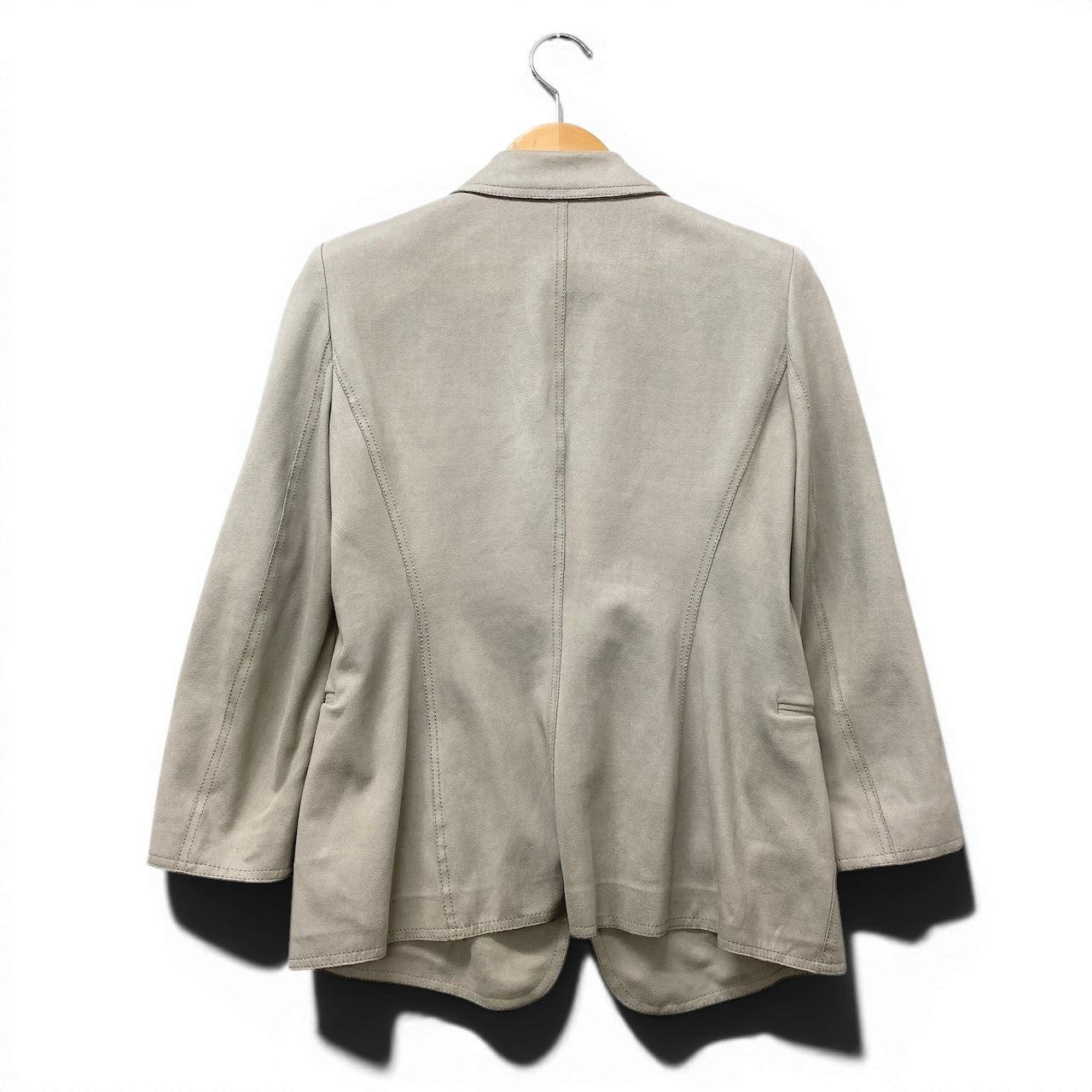 17f18 GIORGIO ARMANI ジョルジオアルマーニ スウェードレザー テーラードジャケット シングル サイズ42 ライトグレー  レディース 女性用u02t