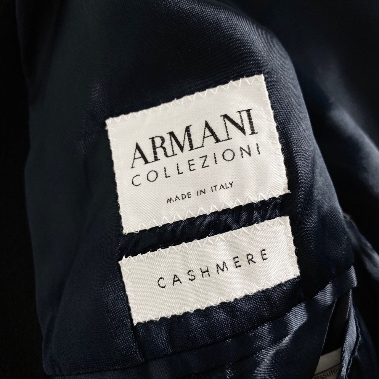 85h28 イタリア製 ARMANI COLLEZIONI アルマーニコレッツォーニ カシミヤコート チェスターコート ロングコート サイズ46 ブラック カシミヤ100％ メンズ 紳士服