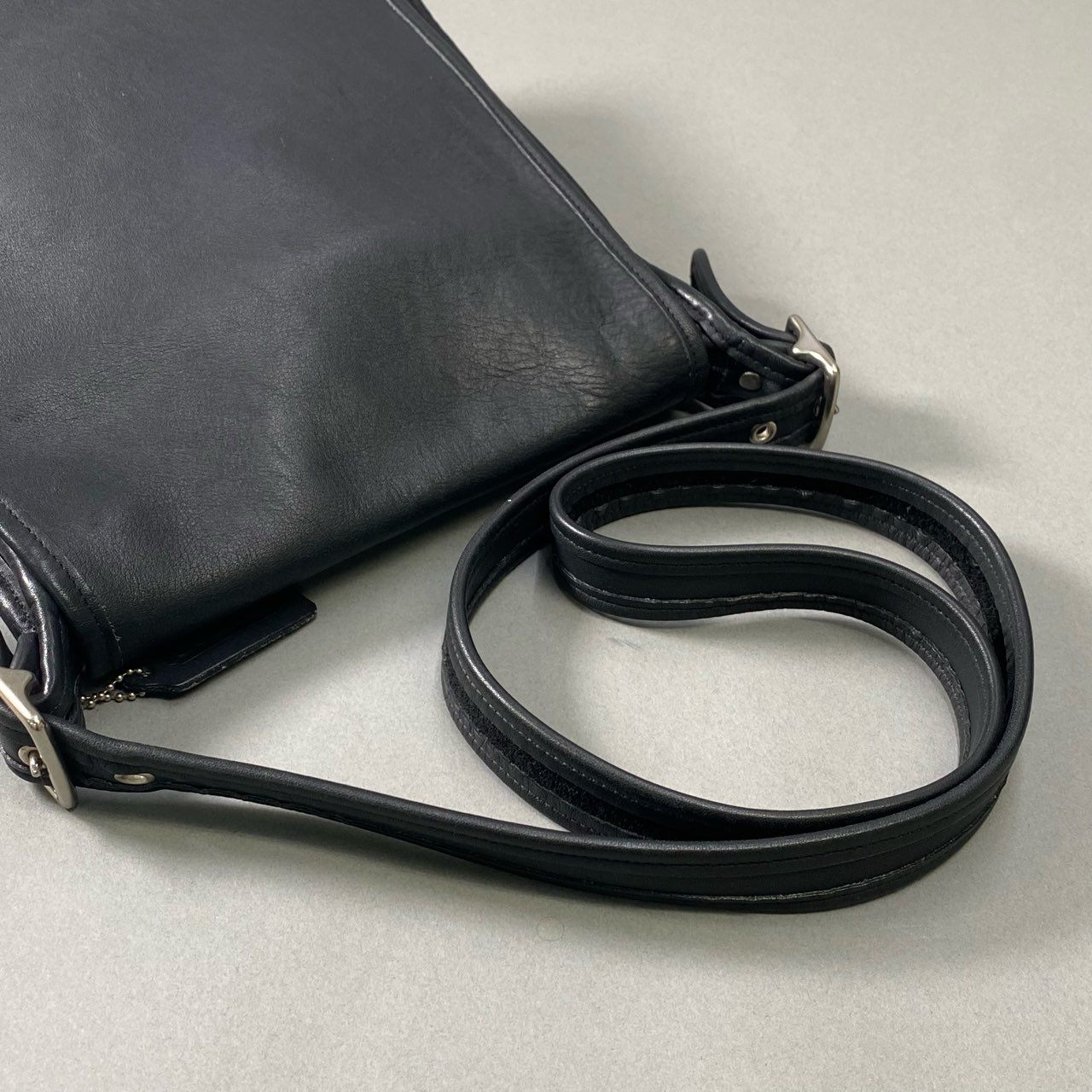 Ai18 COACH コーチ オールドコーチ ショルダーバッグ クロスボディバッグ 9144 ブラック レザー 鞄 カバン Vintage ヴィンテージt18r