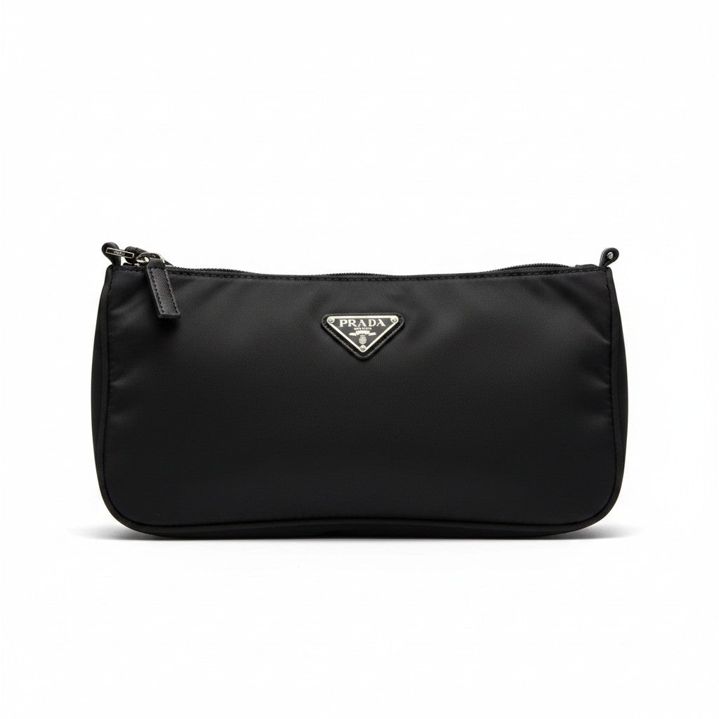g31 PRADA アクセサリーポーチ ショルダーバッグ 三角ロゴプレート ナイロン ブラック ナイロン レディース 女性用ta1