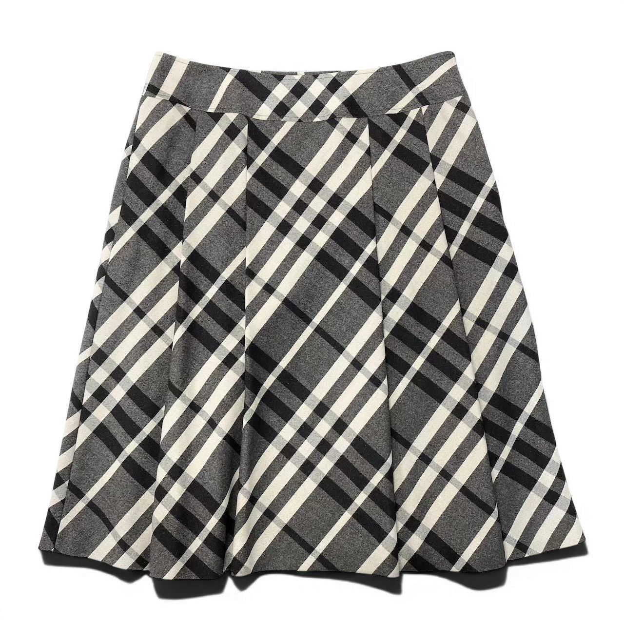 80e12 BURBERRY LONDON バーバリー ロンドン タックプリーツ チェックスカート サイズ46 グレー 大きいサイズ レディースt18r
