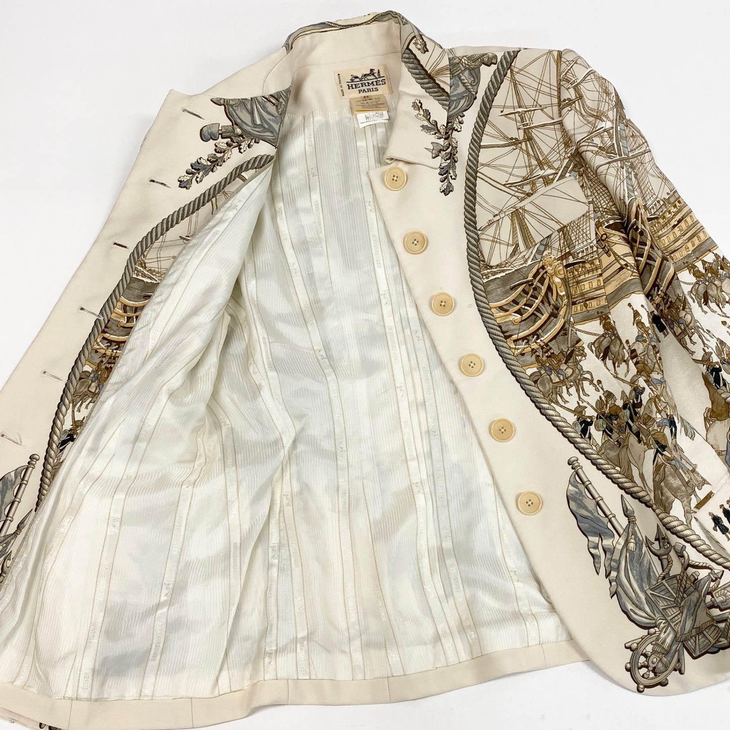 35L19 Vintage HERMES エルメス 海と騎兵隊 テーラードジャケット シルクジャケット 総柄 42 アイボリー系 シルク レディース 女性用 フランス製u02t