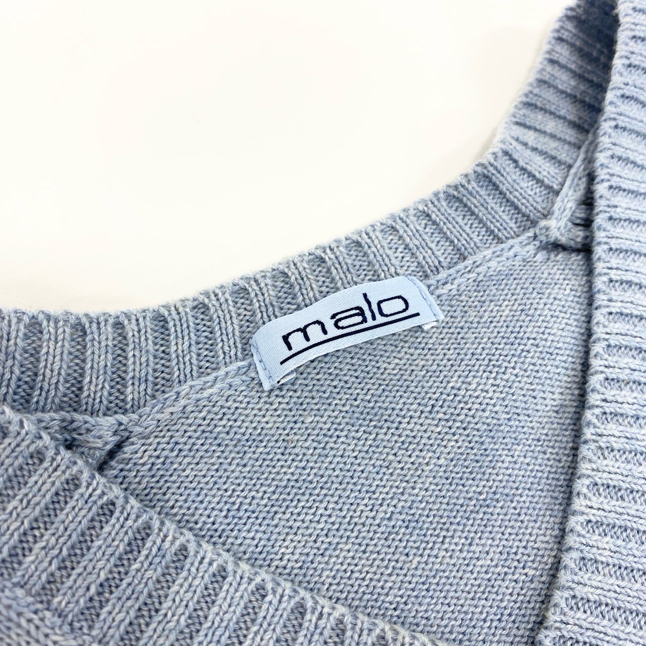 19k10 【美品】malo マーロ ニットセーター コットンニット コットン100％ Vネック イタリア製 50サイズ ライトブルー レディースu02t