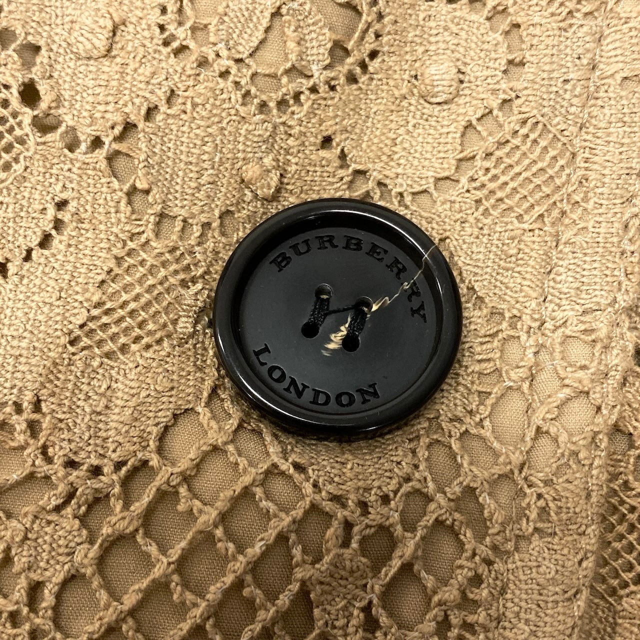 79c26 【美品】BURBERRY LONDON バーバリー ロンドン トレンチコート 総レースコート アウター ロングコート 40サイズ ベージュ レディース 女性用u02t